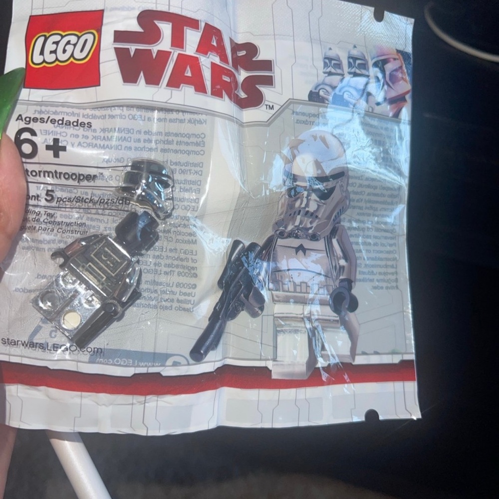 Lego White and Black Packaging Back with Printed Text